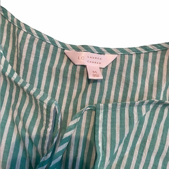 Lauren Conrad green and white striped top size M - Picture 5 of 7